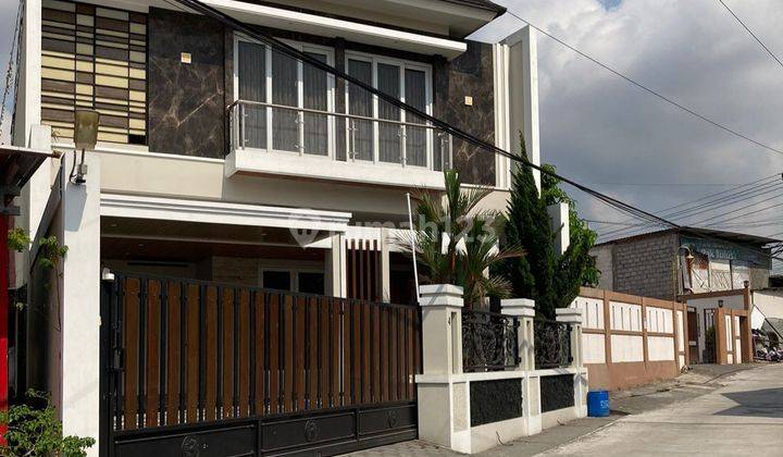 Utara Ugm, Rumah Kolam Renang Kaliurang Km 7 1