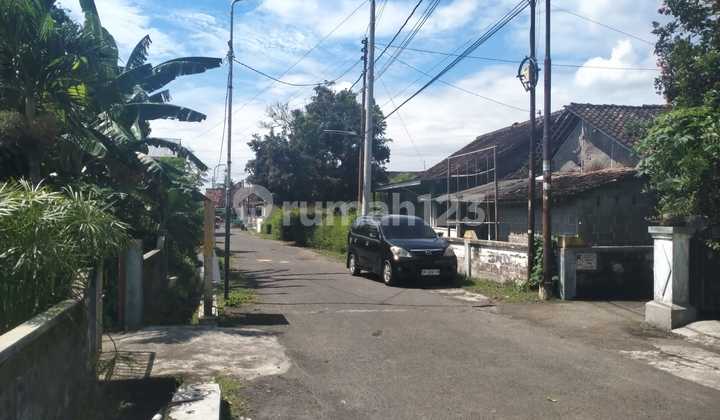 Tanah Jambon Dekat Ringroad Barat Luas 310 m2