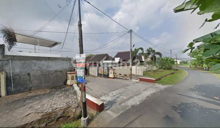 Dalam Perumahan Tanah Mlati, 5 Menit Uty & Unisa - SHM Pekarangan