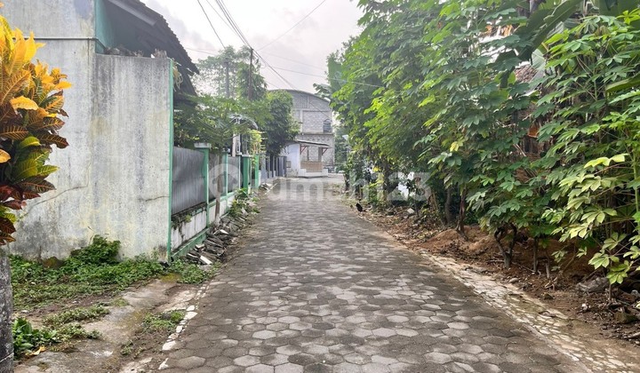 Strategic Land in Beran Sleman - 900 M to the Local Government Office, SHM-P, 3.5 Million/M²