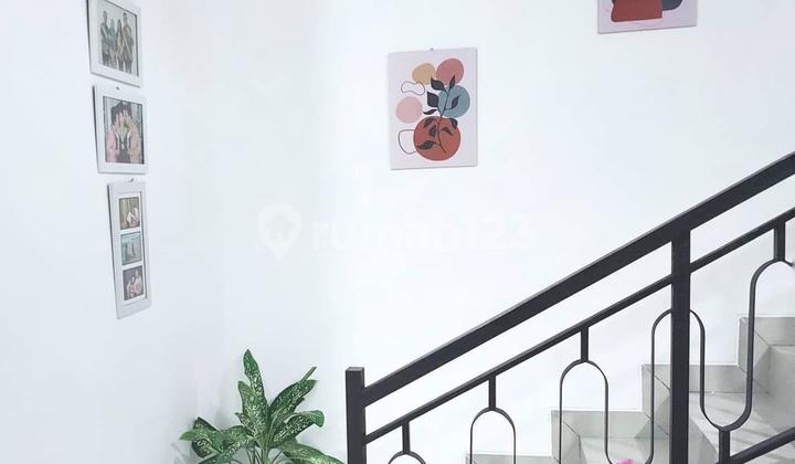 Luxury Home Royal Maguwo – Near Adisucipto Airport Luxury Home Royal Maguwo – Near Adisucipto Airport