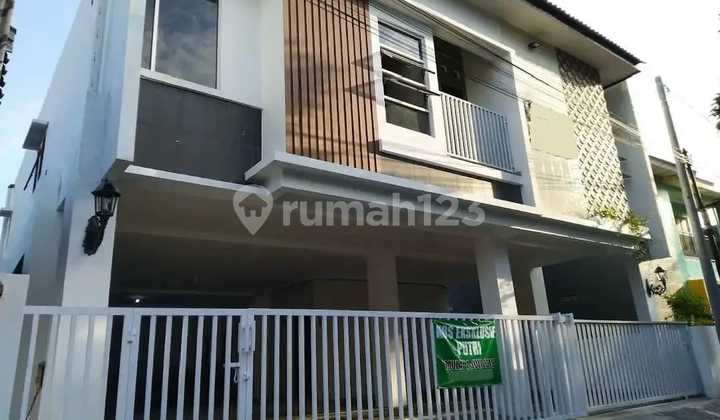 Kost Dijual 2 Lantai 12 Kamar - Purwomartani - 2,6 M