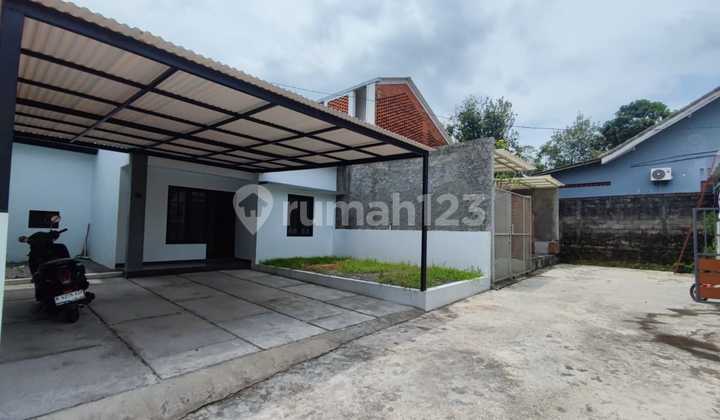 Modern Minimalist House in Seyegan – Close to UGM, UTY & Academic Hospital