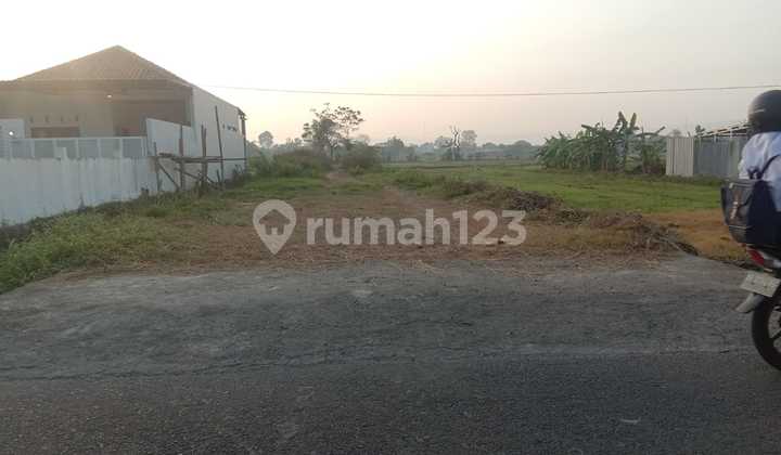 Tanah 678 m2 SHM Sewon, Bantul Dekat ISI 1
