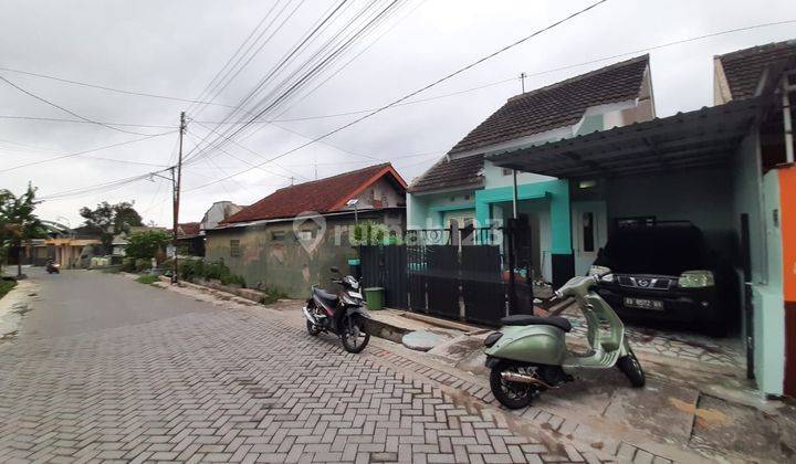 Rumah Baru Unfurnished SHM di Jl Anggajaya, Sleman 2