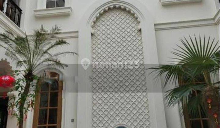 Dijual Rumah Mewah lokasi Strategis di Pondok Indah 2