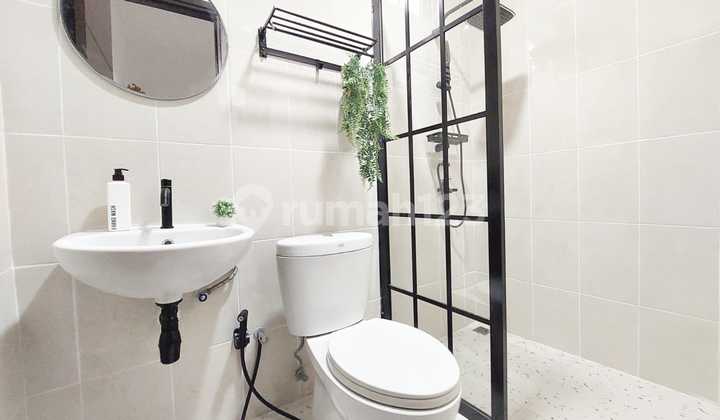 Rumah Hook Sudah Dilakukan Renovasi
Di Cluster Callysta Graha Bintaro Jaya
 17