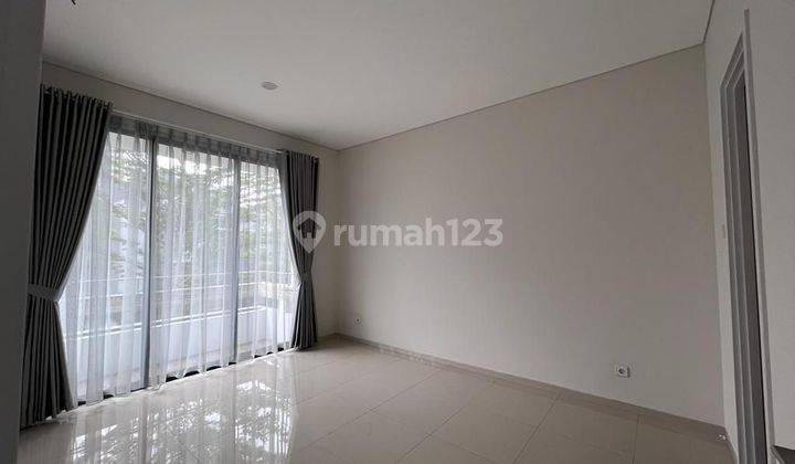 Rumah siap huni 2 lantai di Kebayoran infinity Bintaro Jaya 2