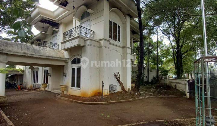 DIJUAL RUMAH LOKASI STRATEGIS DI LEBAK BULUS JAKARTA SELATAN  2