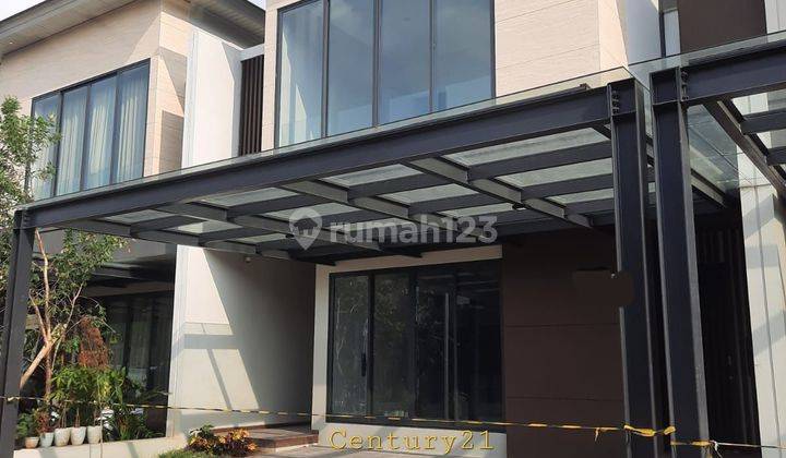 Rumah cantik full furnished siap huni di Discovery Amore Bintaro Jaya sektor 9
 1