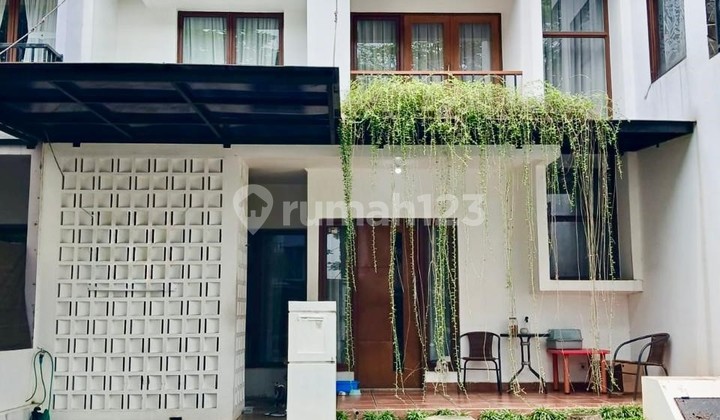 Hot Sale!!! Rumah Dijual Siap Huni di Emerald Bintaro Jaya Sektor 9 Hot Sale!!! Rumah Dijual Siap Huni di Emerald Bintaro Jaya Sektor 9