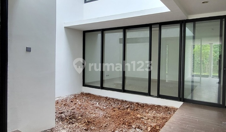 Hot Sale!!! Ready-to-Occupy House at Symphony Kebayoran Residence Bintaro Jaya Sector 7 2