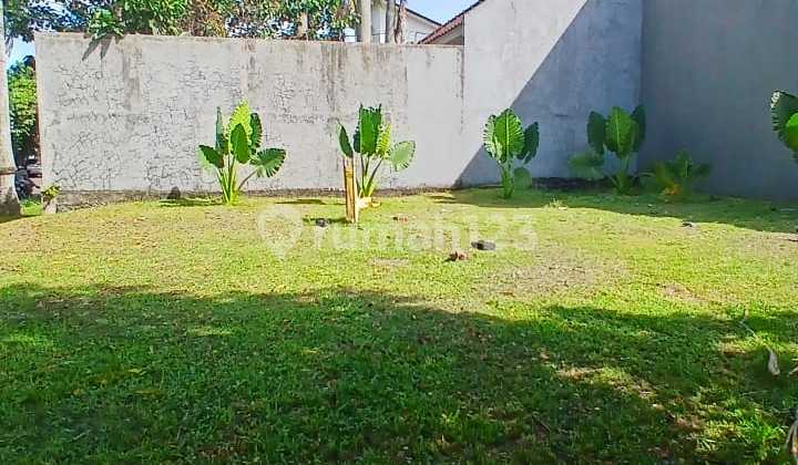 Hot Sale!!! Tanah Kavling Siap Bangun Posisi Hook di Kucica Bintaro Jaya Sektor 9.