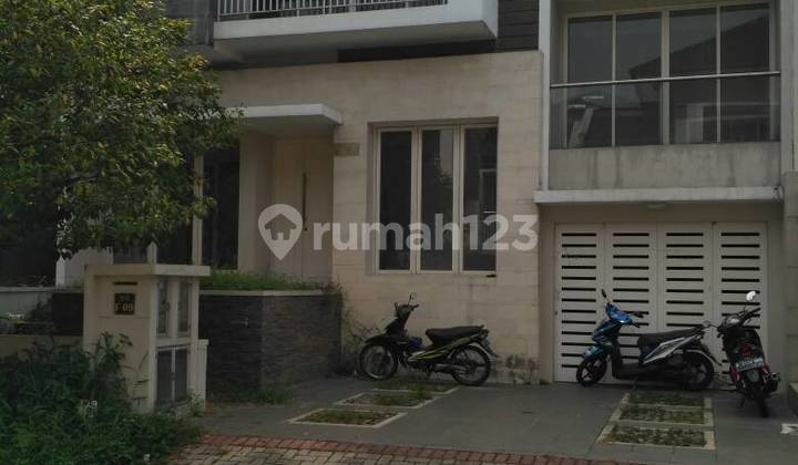 Hot Sale!!! Move-in Ready House in Kebayoran Residence Bintaro Jaya Sector 7 2