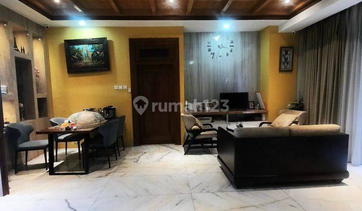 Rumah Bagus Di Hook Dekat Club House, Graha Bintaro Jaya 2