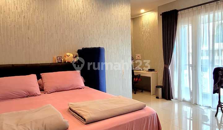 Hot Sale!!! Ready-to-Live-in House at Kebayoran Residence Bintaro Jaya Sector 7 2