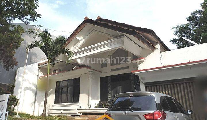 RUMAH SIAP HUNI DISEWAKAN DAERAH SEMARANG ATAS. SEMI FURNISHED 2