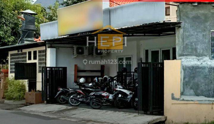 RUMAH AREA KOMERSIAL COCOK UNTUK CAFE DAN KANTOR 1