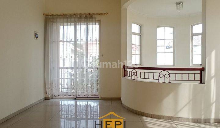 RUMAH GRAHA PADMA SIAP PAKAI ! SUDAH ADA AC 3 UNIT  2