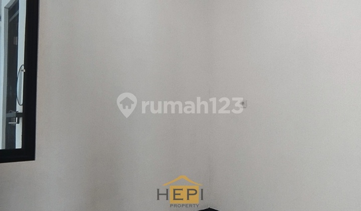 Rumah Baru Tanah Mas Dekat Binus dan Tengah Kota 2