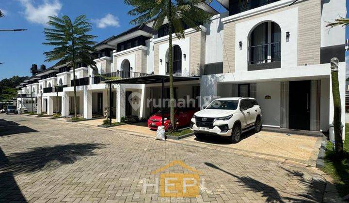 Rumah Baru Pudak Payung American Classic !  1