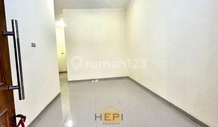 Siap Pakai ! Dekat Sekolah H. Isriati dan Aneka Jaya Manyaran 2