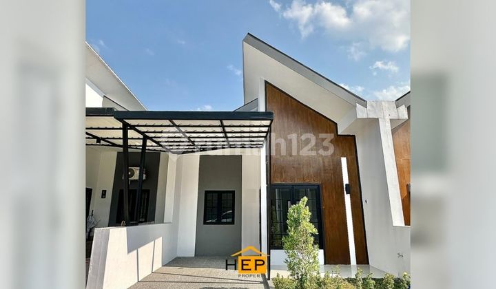 New House for Rent in Pedurungan! AC, kitchen set, water heater included. 1