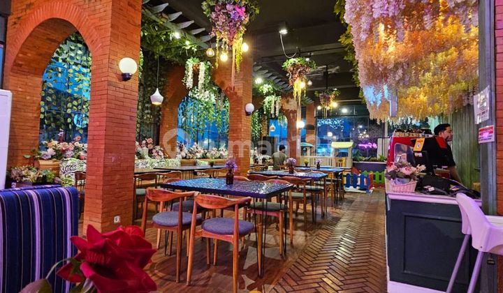 Cafe Resto Tengah Kota Dekat Undip Pleburan Dan Sekolahan 2