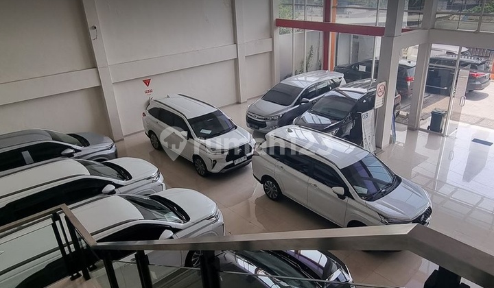 Ready-to-Use Office Showroom and Warehouse in Kaligawe! Spacious Parking Area. 2