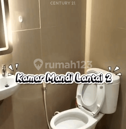 New Luxurious 3-Story Ready-to-Occupy House in Geger Kalong, Bandung 2