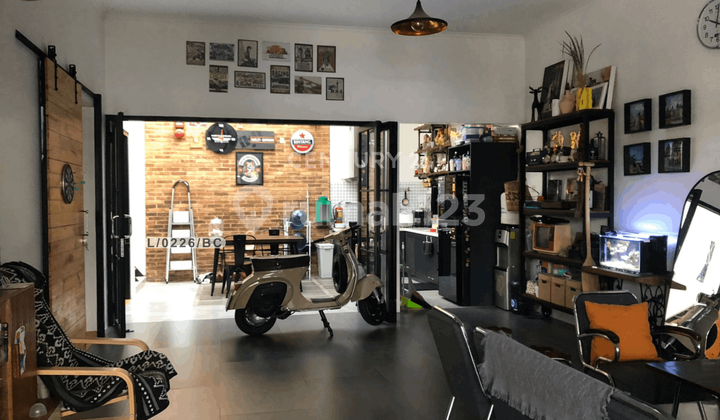 Rumah Semi Furnished Siap Huni di Taman Kopo Katapang Bandung