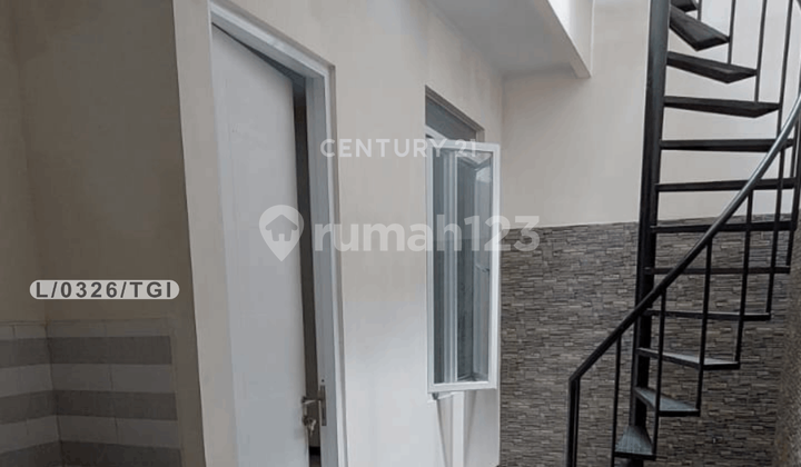 Ready-to-Live Home in the Favorite Springville Tki 5 Cluster, Bandung