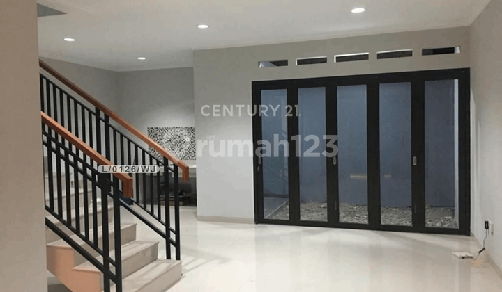 Rumah 2 Lantai Semi Furnished di Komp Cherry Field Kota Bandung Rumah 2 Lantai Semi Furnished di Komp Cherry Field Kota Bandung
