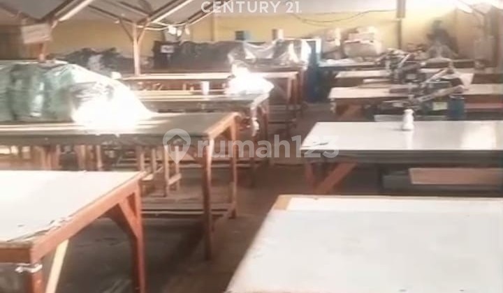 Active and Strategic Screen Printing Factory Ready to Use in Cibolerang, Bandung Active and Strategic Screen Printing Factory Ready to Use in Cibolerang, Bandung