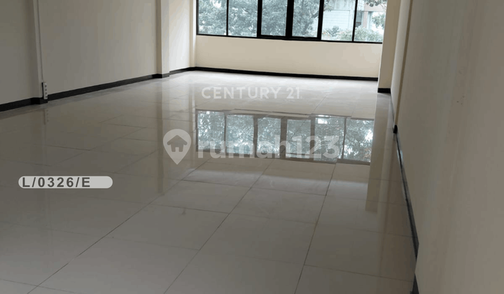 Ruko 3 Lantai Siap Pakai Strategis di Karapitan Lengkong Bandung