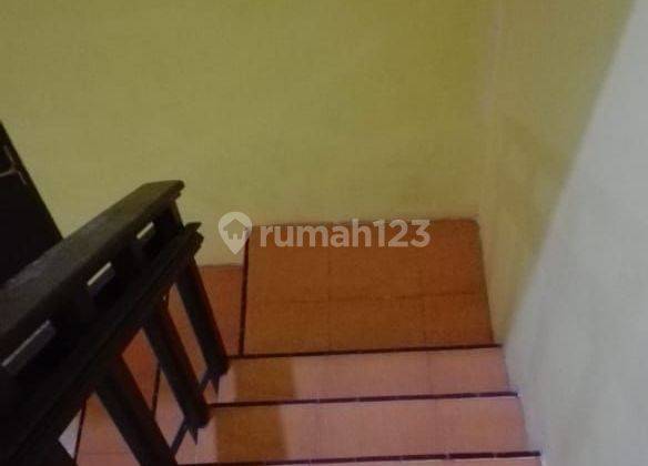 Dijual Rumah Di Kemang Pratama, Siap Huni, Hadap Utara, Kamar Tidur 7        **anna 2