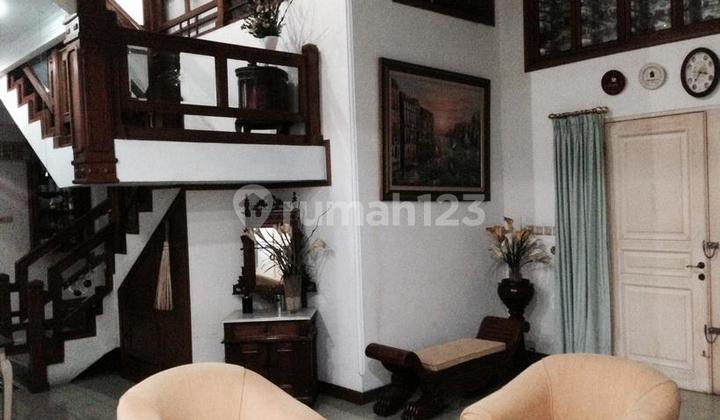 For Sale Cheap 2-Story Hook House, SHM, 7 Bedrooms, Row on 2-Car Street***Devi 2