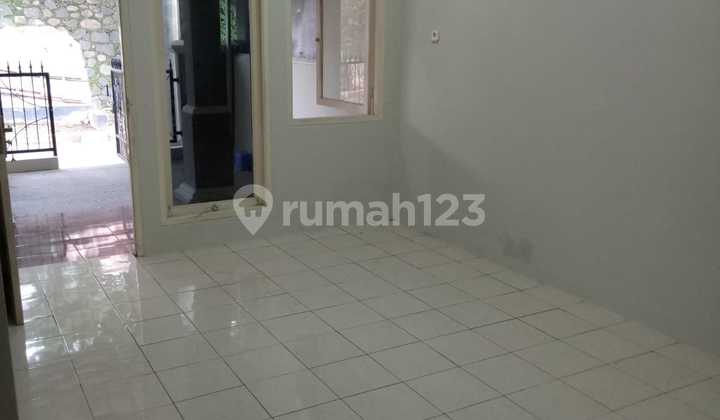 Dijual Rumah di Cluster Villa Nusa Indah, SHM, Row Jln 2 Mbl**Lusi