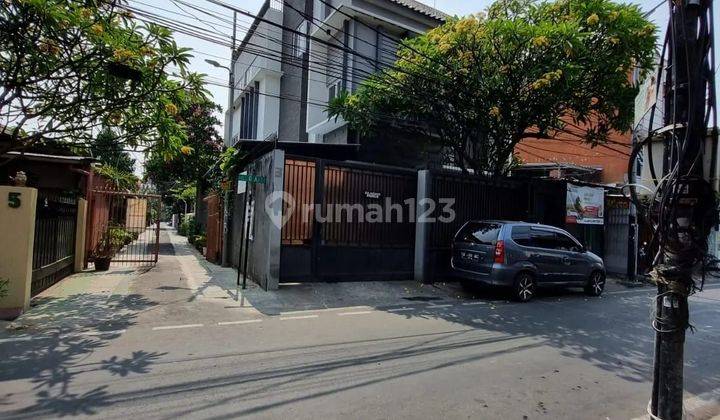 RUMAH TINGGAL ATAU RUKAN 4 LANTAI SEMI FURNISH SIAP HUNI.... *Stanley 1