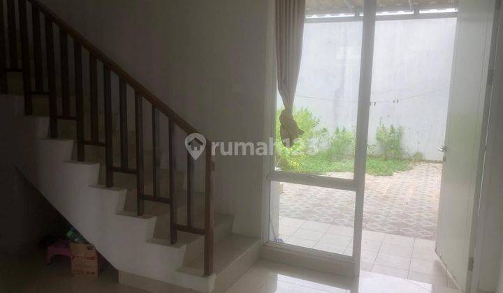 Rumah2 lantai, di Cluster Yarra JGC, Cakung Jakarta Timur, siap huni, semua furnish    * Mel 1