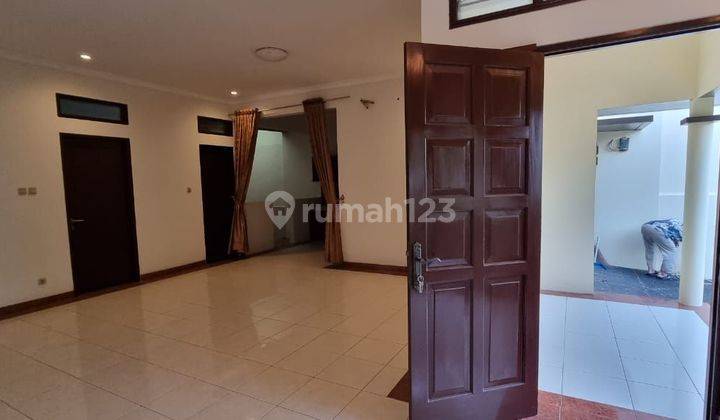 Rumah di Kemang Pratama2, siap huni, bagus, hadap selatan   * lusi 2