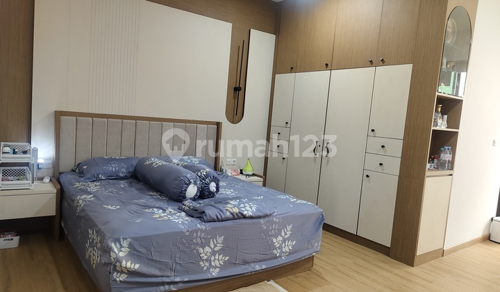 For Rent New House, Fully Furnished, Strategic Location, Many Rooms **Mel**