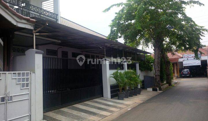 Dijual Rumah Siap Huni, Di Cempaka Putih, Hadap Timur, Kamar 3    ** Herry 1