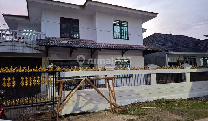 Dijual Cepat Harga Dibawah Njop, Rumah 2 Lantai ,dlm Komplek, Shm, Luas ***yongli 1