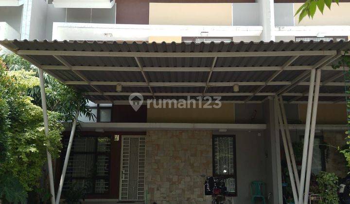 Dijual Cepat, Rumah 2 Lantai Lokasi Metland Cluster Taman Tjikini, Shm, Hadap Timur Laut, Siap Huni        ** Obie 1