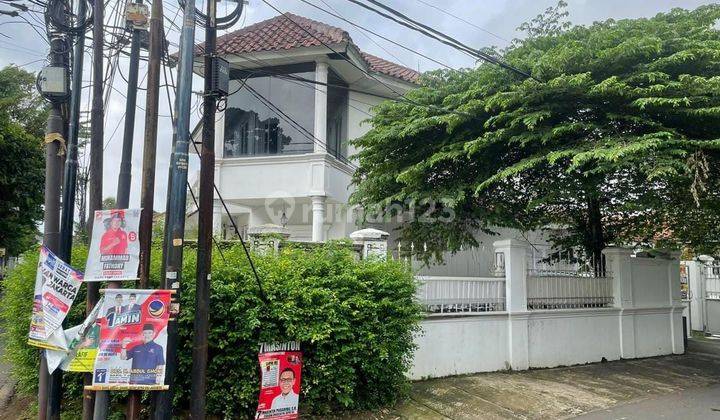 Dijual Cepat, Rumah 2 Lt  Di Cipete Selatan , Siap Huni, Bagus, Strategis        * Yenli 1