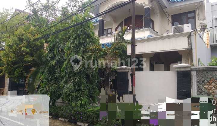 Dijual Rumah Di Cempaka Putih Tengah, Lebar 14, Hadap Timur, Shm, **toma 2