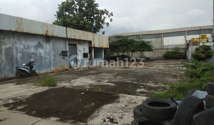 Dijual Tanah Lokasi di Jl Raya Yos Sudarso Mellily