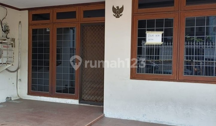 For Sale House Needs Renovation, Land Only, Location in Kelapa Gading, South Facing**felicia