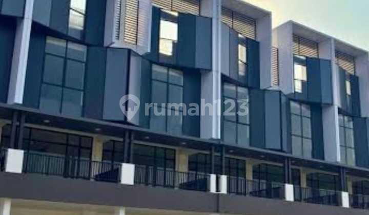 Brand New !! Disewakan Ruko 3 Lantai , Dibekasi, Siap Pakai**Wiwin Brand New !! Disewakan Ruko 3 Lantai , Dibekasi, Siap Pakai**Wiwin